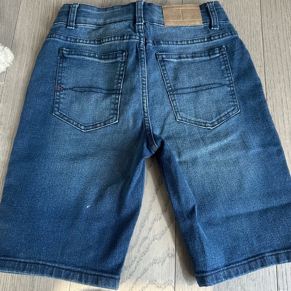 Kids Jean short - Picture 2 of 3